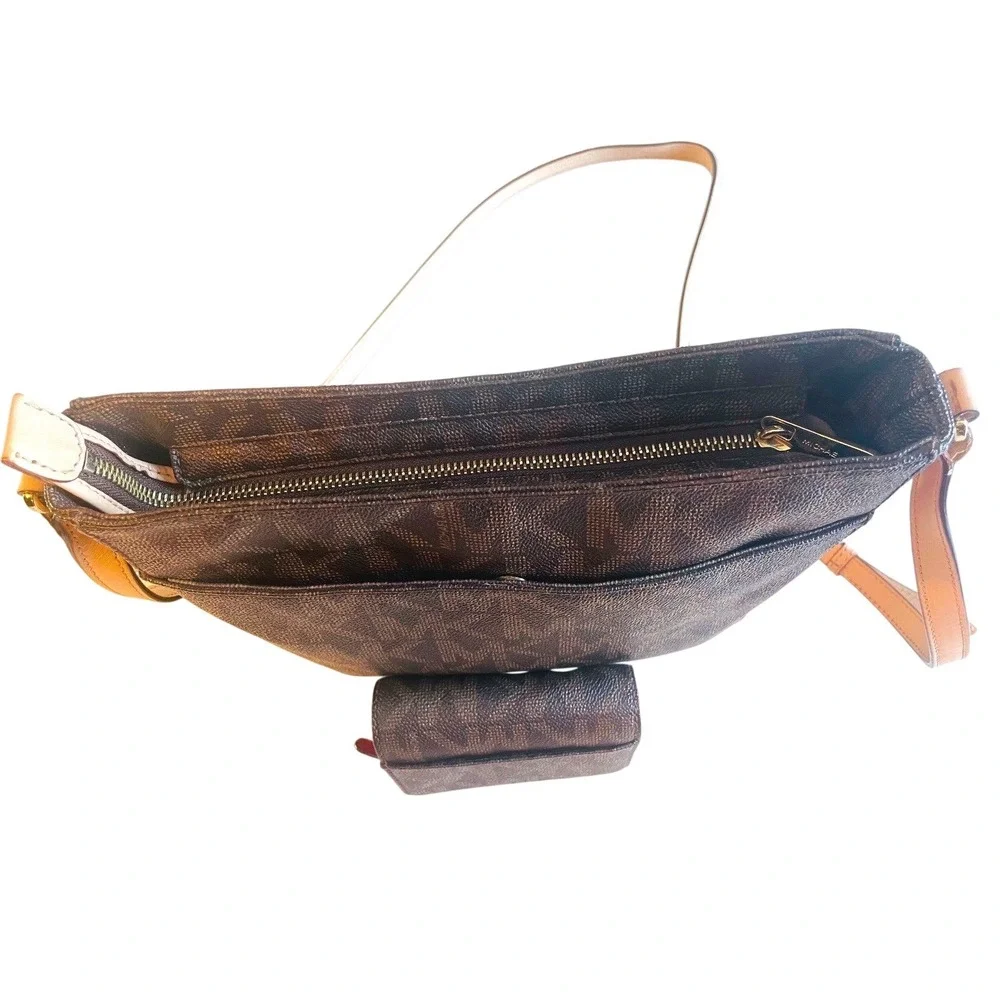 Michael Kors Signature Brown Jet Set Messenger Shoulder Bag & Matching Wallet MK